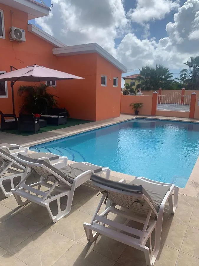 *** Ξενοδοχείο Omira Apartment Suites Κουρασάο